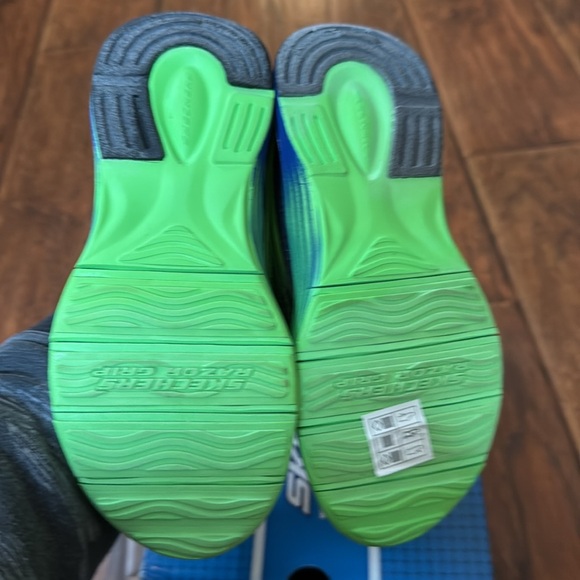 13 memory foam Sketcher sneakers. New in box. lime green/blue - Picture 3 of 4